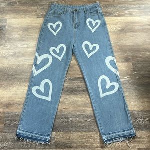 Highwaisted Lightwash Denim w/ Hearts